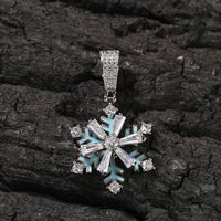 New Rotating Snowflake Pendant Necklace